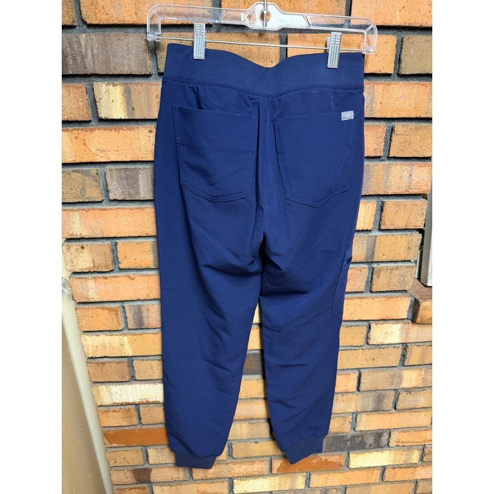 FIGS Women's Zamora Jogger Scrub Pants Technical Collection - Picture 2 of 4